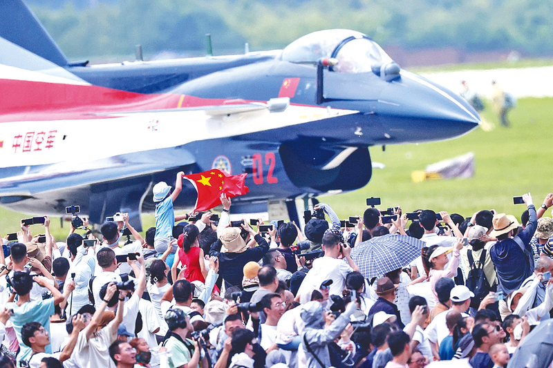 大鸡儿干女人大BB影院长春航空展迎来首个公众日